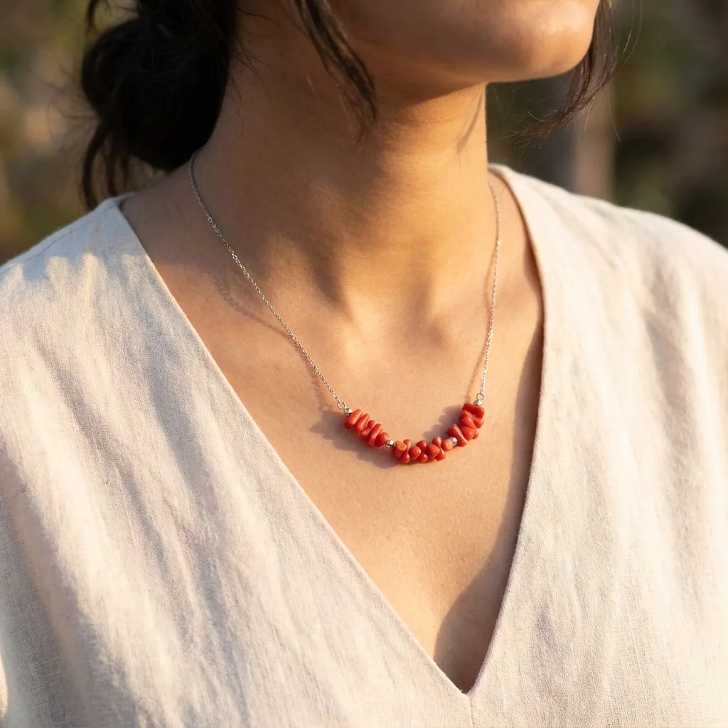 Collier Cinnabar - bijou artisanal corail rouge Maroc
