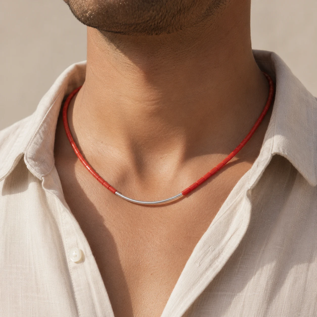 Collier Scarlet porté — pièce d'exception en corail rouge et argent 925 — مرجان طبيعي